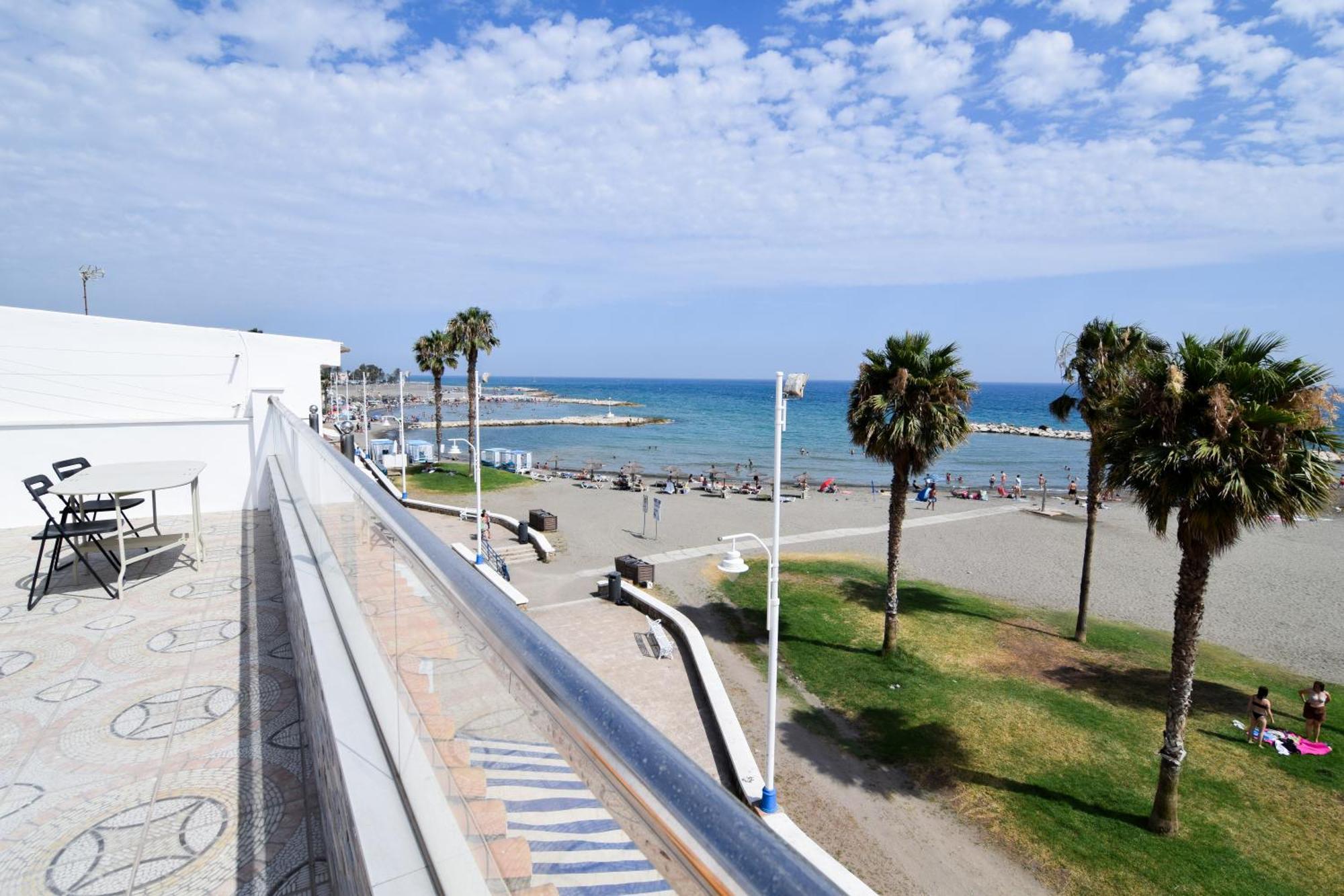 Letmalaga Cremades Seaside Lägenhet Exteriör bild