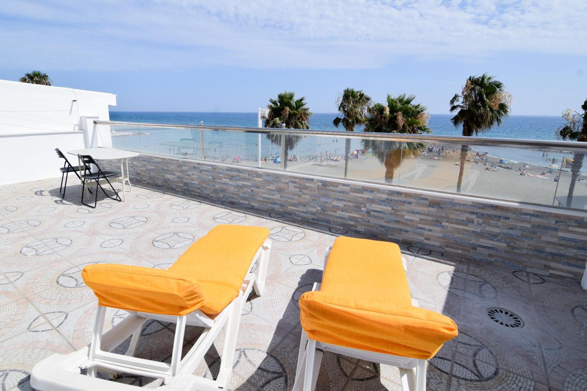 Letmalaga Cremades Seaside Lägenhet Exteriör bild