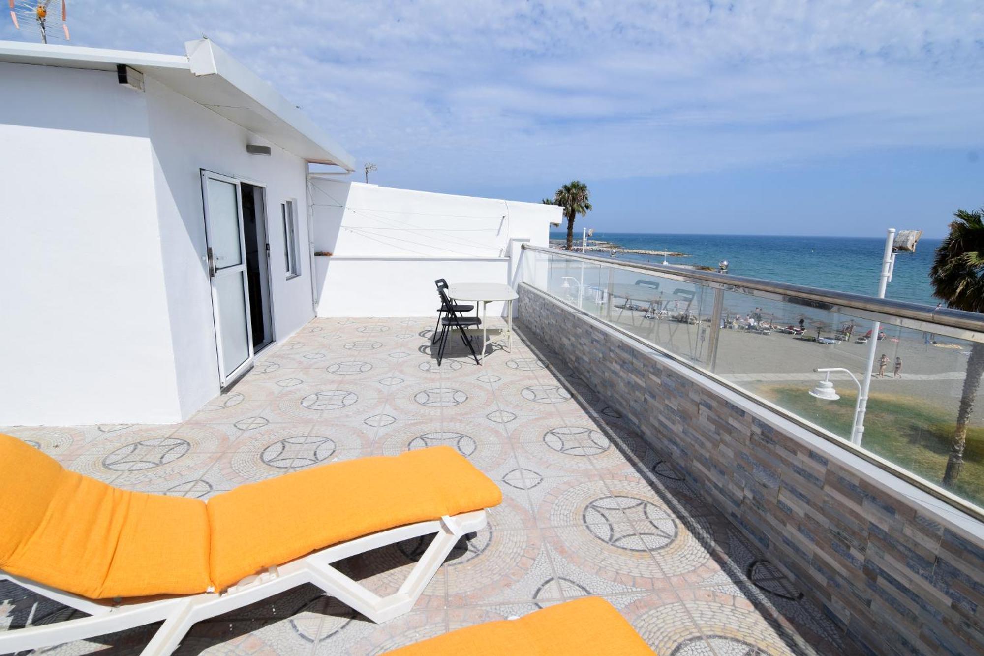 Letmalaga Cremades Seaside Lägenhet Exteriör bild