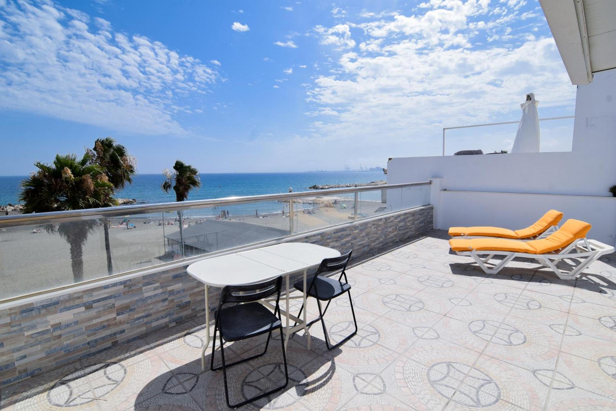 Letmalaga Cremades Seaside Lägenhet Exteriör bild