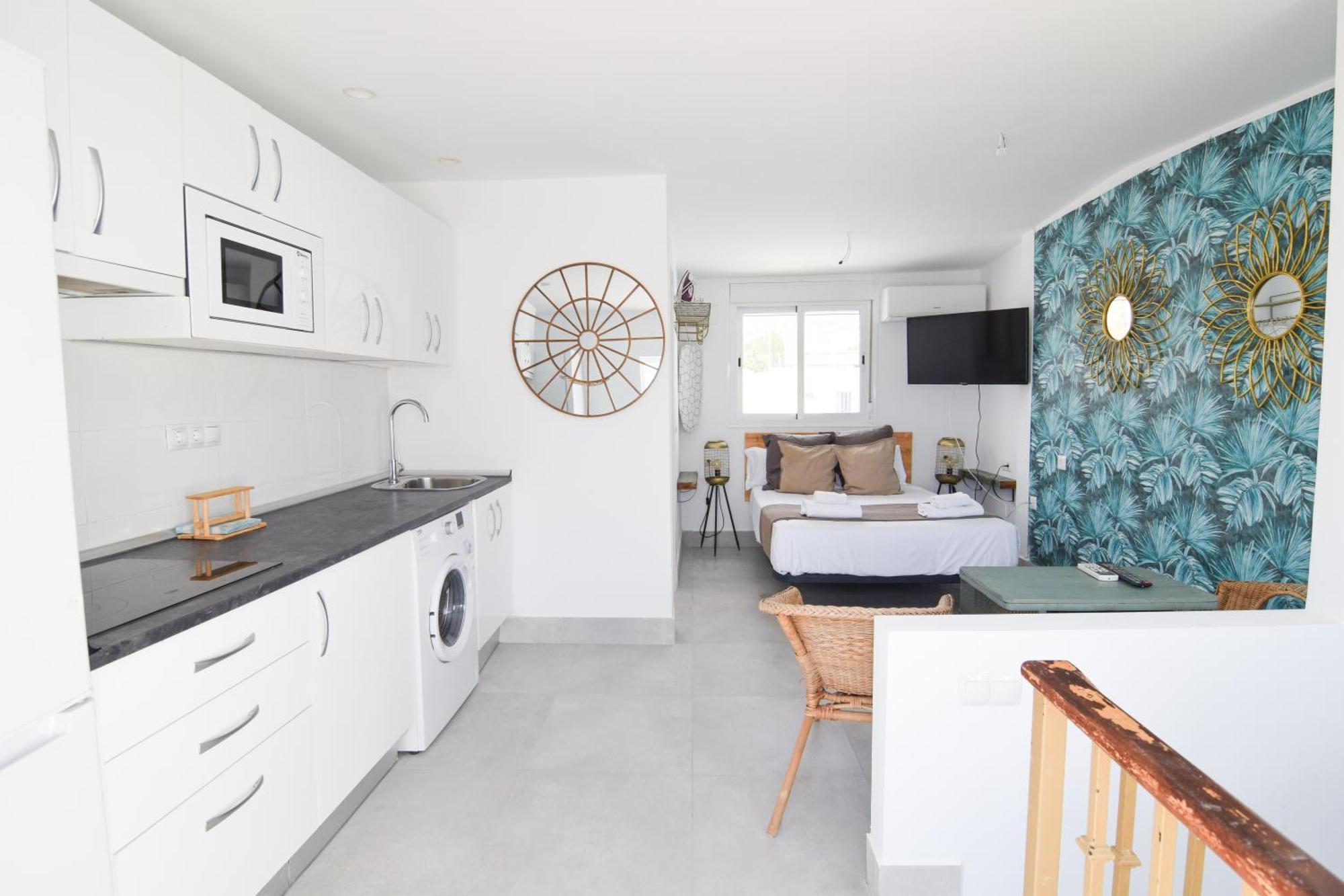 Letmalaga Cremades Seaside Lägenhet Exteriör bild